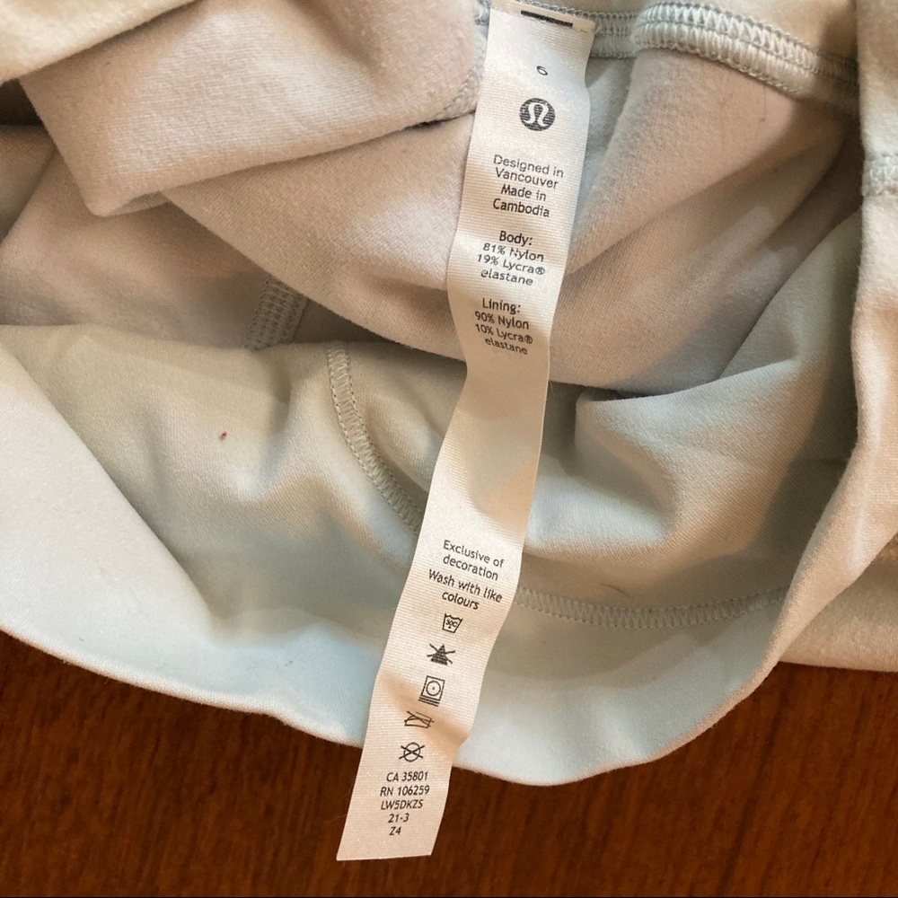 Ocean Air 25” Align Leggings | Size 6 | Lululemon | Like New - Picture 7 of 9